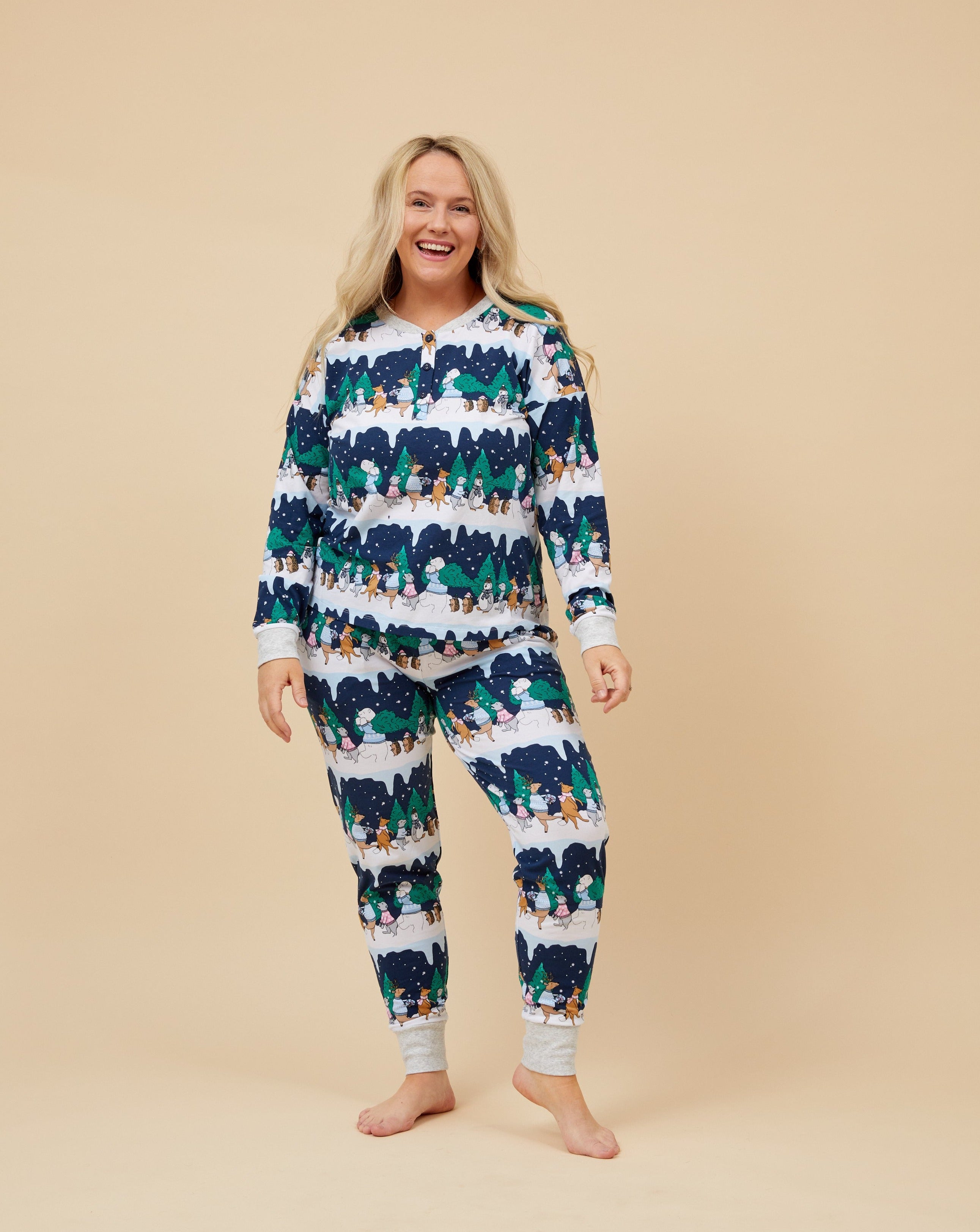 Snow Animals Womens Long Christmas Pyjamas