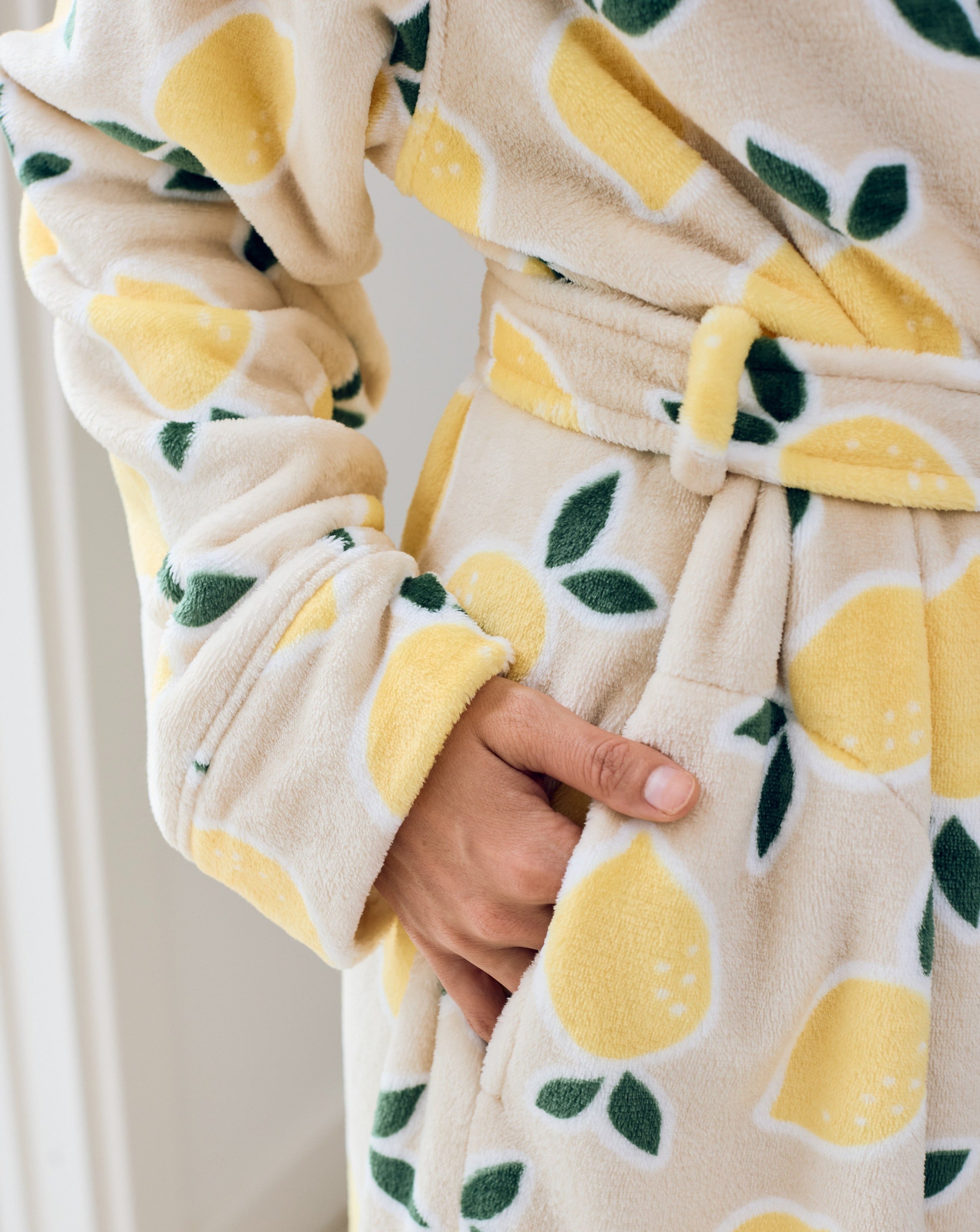 Adult Lounge Robe | Cutie Frutti, Lemon