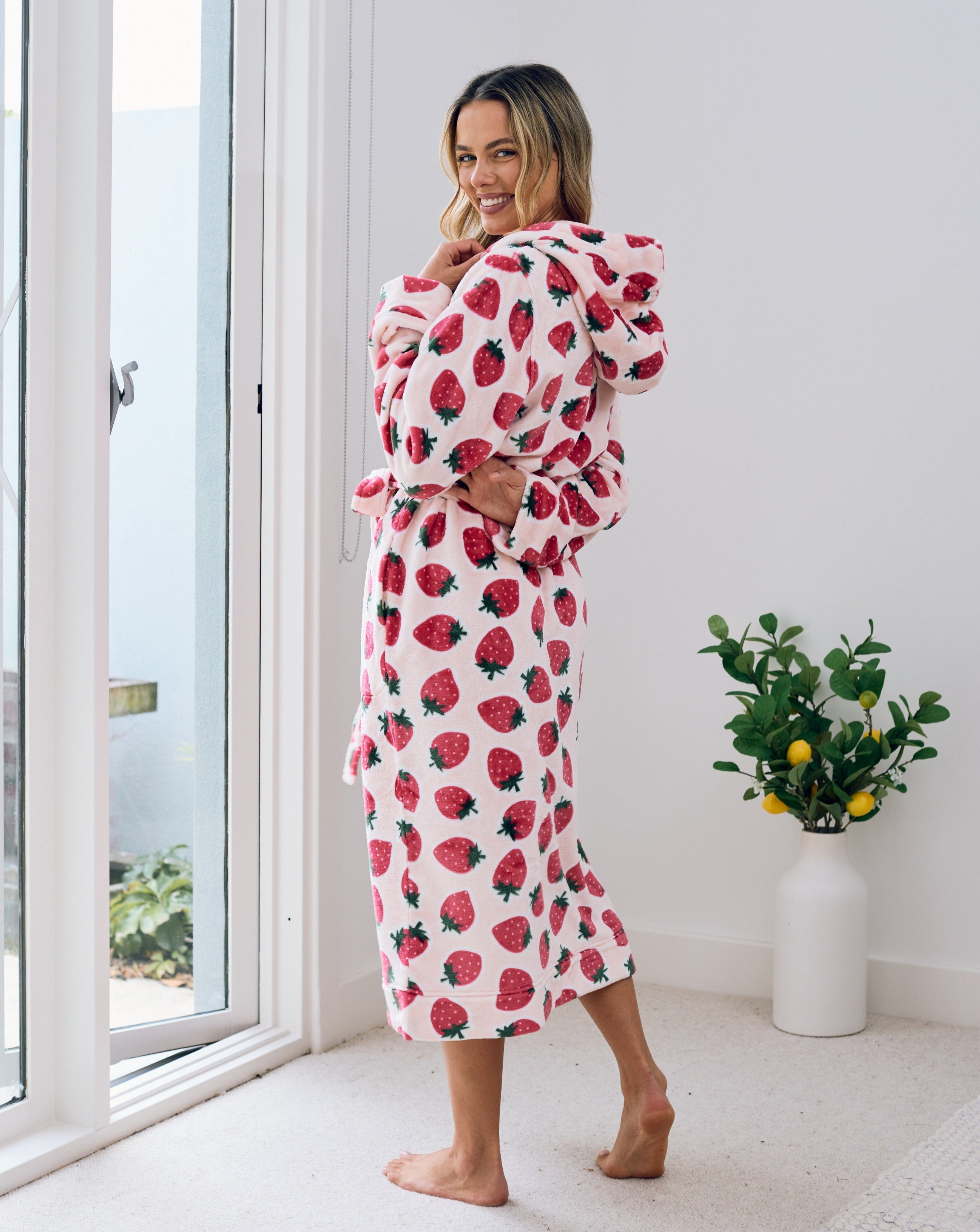 Adult Lounge Robe | Cutie Frutti, Strawberry