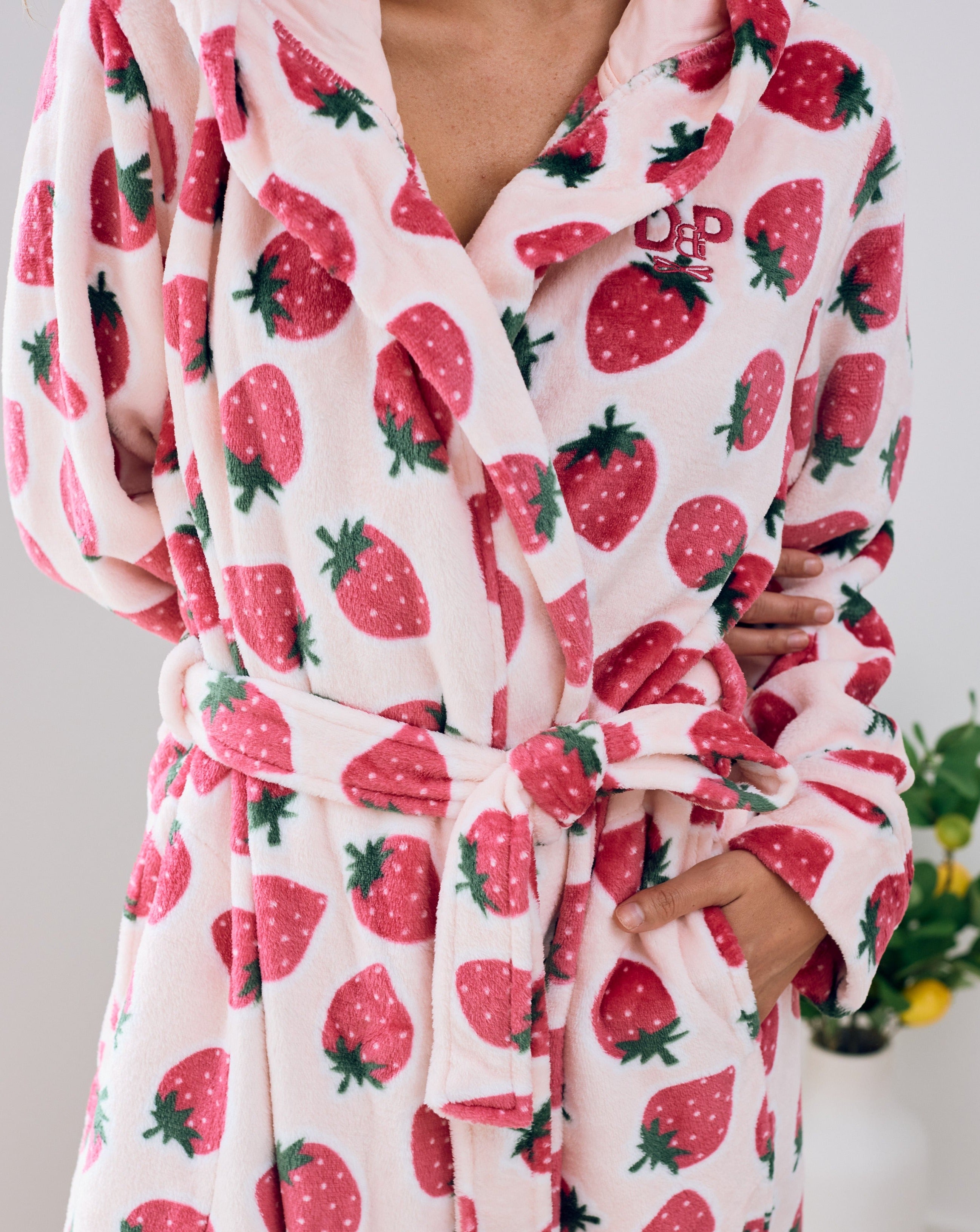 Adult Lounge Robe | Cutie Frutti, Strawberry