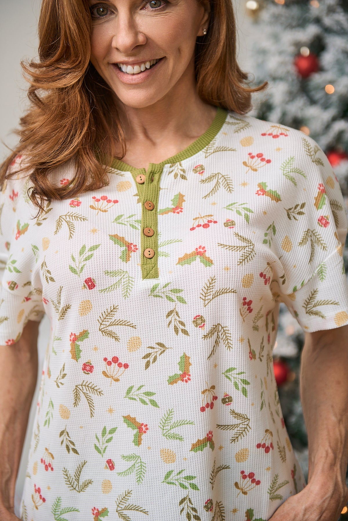 Women's Short Christmas PJs | Mistle-Toes