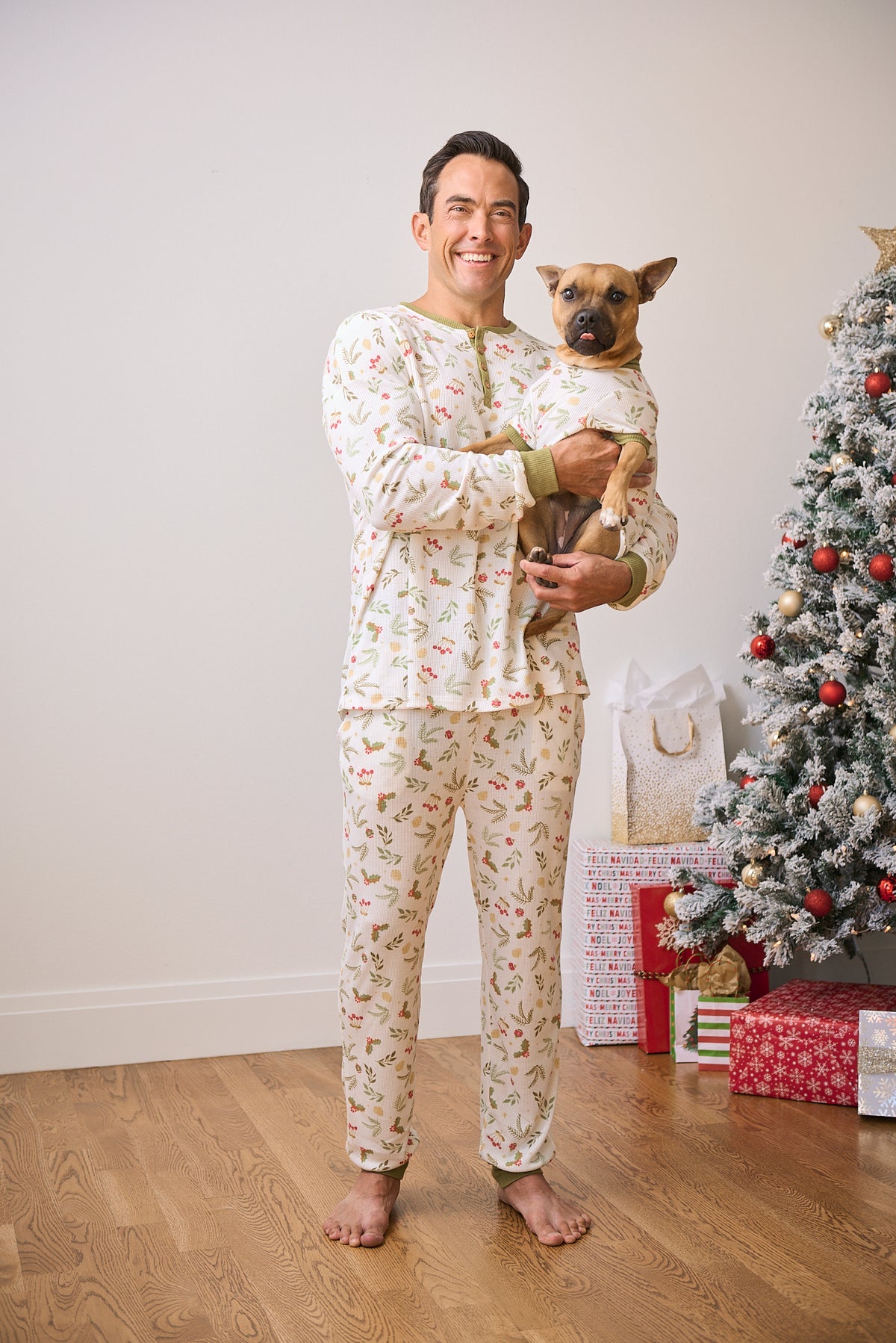 Men's Long Christmas PJs | Mistle-Toes