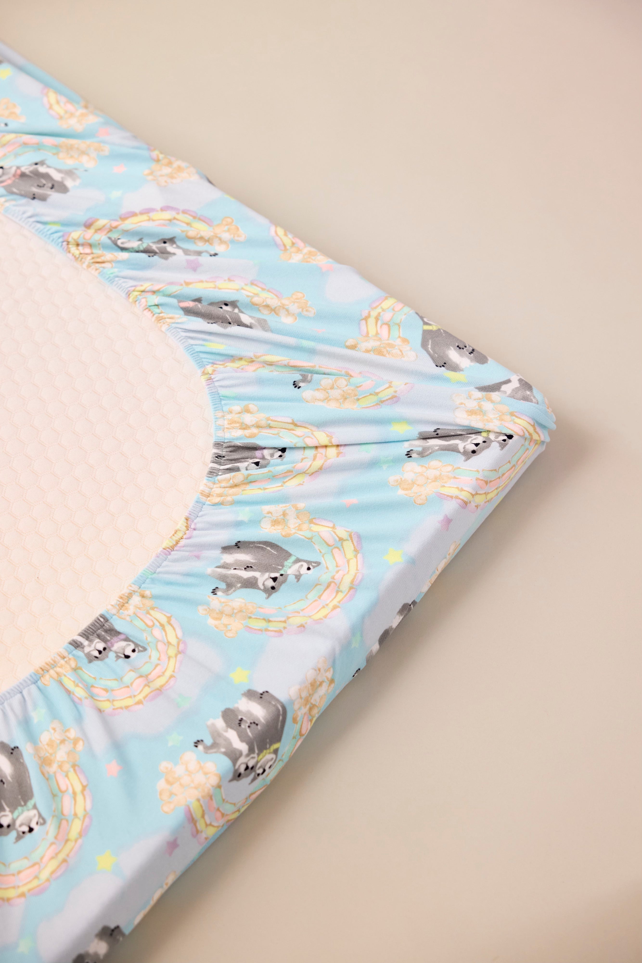 Sweet Rainbow Dreams cot/crib Sheet Set