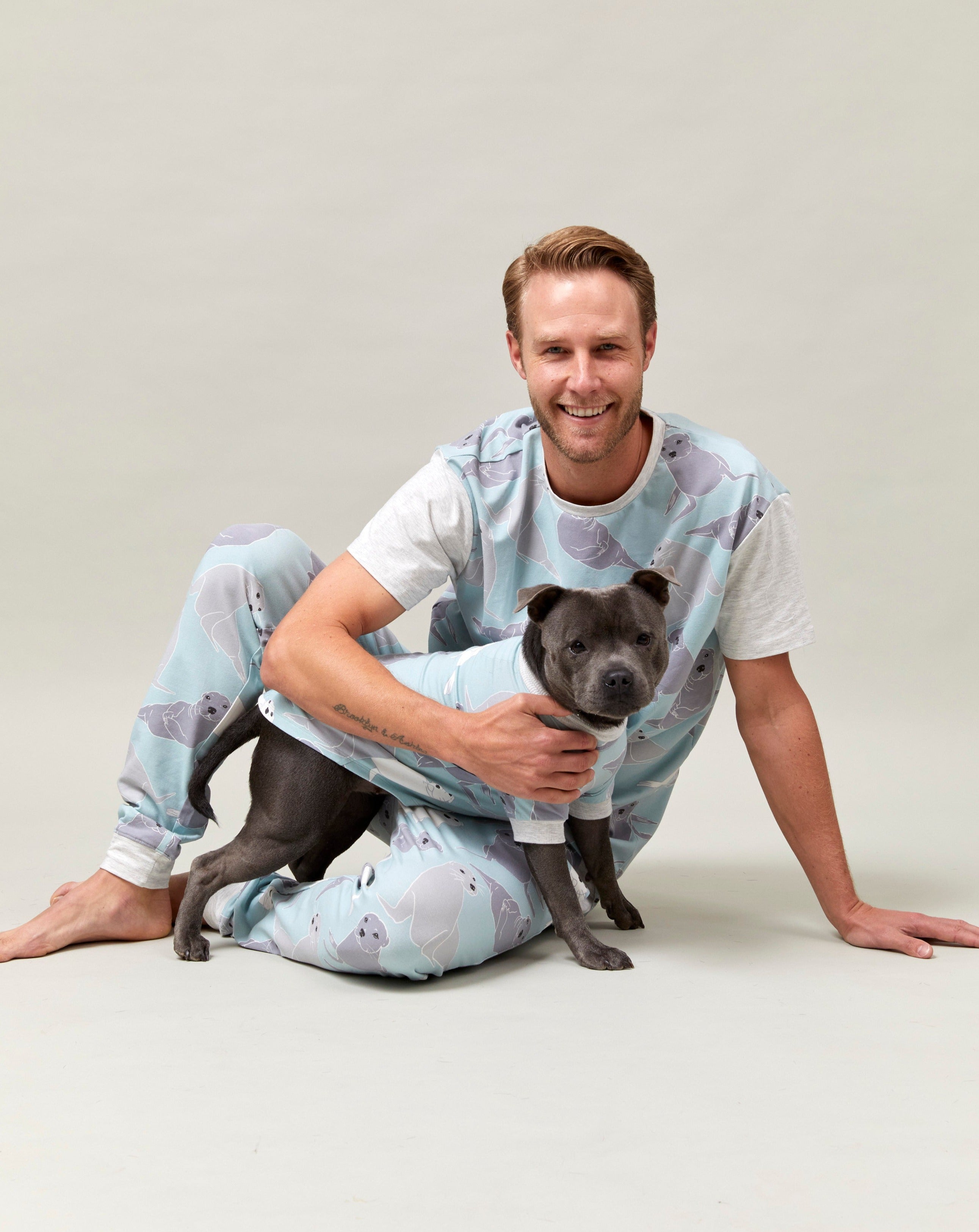 Sealy Staffies Men’s Long Pyjama Set.